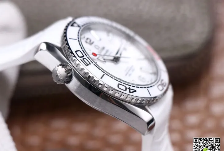Omega Seamaster 522.33.40.20.04.001 VS Factory 1:1 Best Edition Replica Watch White Strap